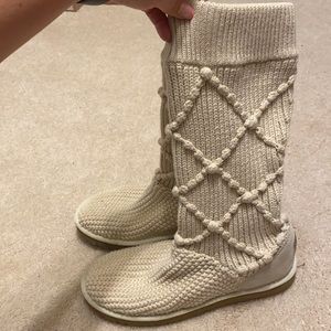 Ugg sweater boots
